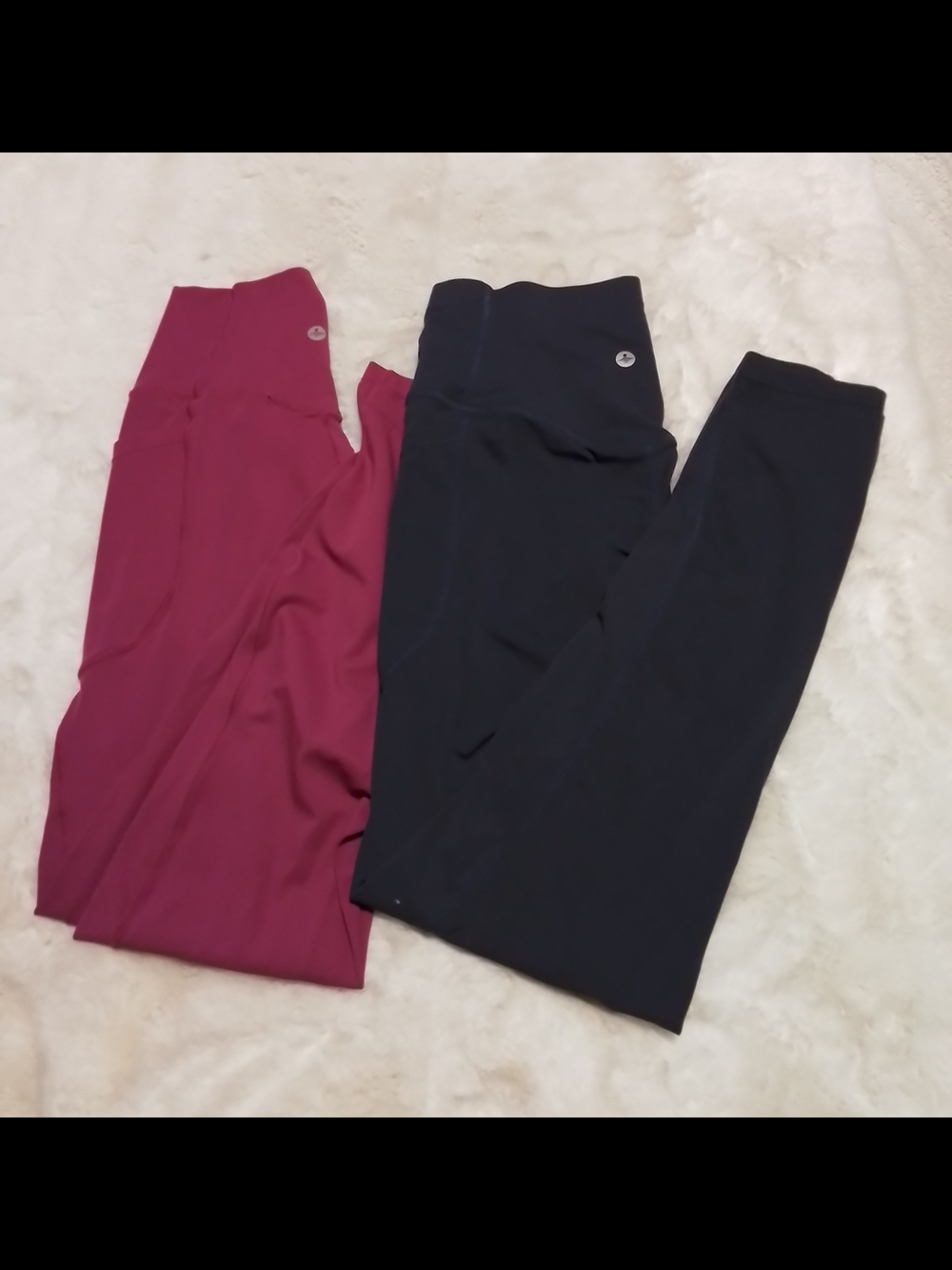 HALARA Women's Leggings Set in Burgundy and Black